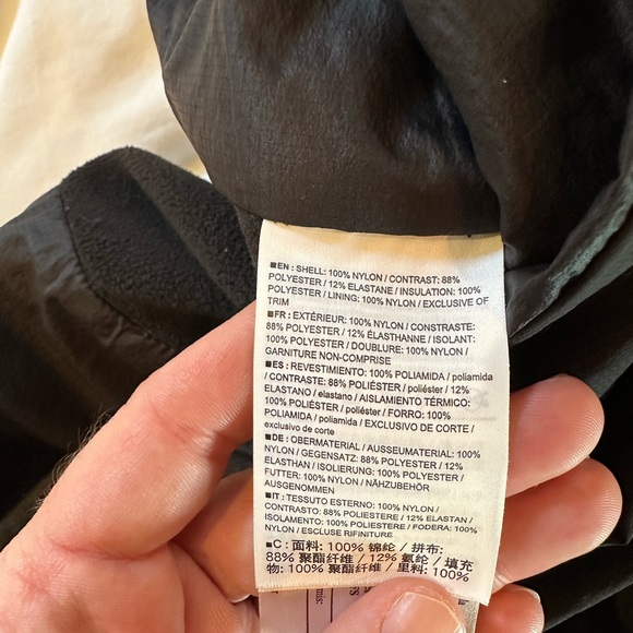 Arc’teryx Atom Vest Black - Picture 3 of 5